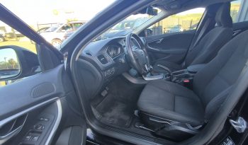 Volvo V40 D2 2.0 Kinetic Eco 120cv completo